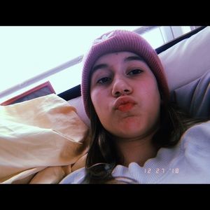 Meet your Posher, Ellery